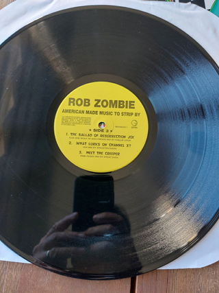 Rob Zombie - American Made Music To Strip By