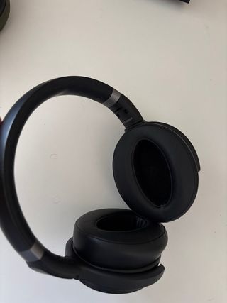Auriculares Sennheiser Negros