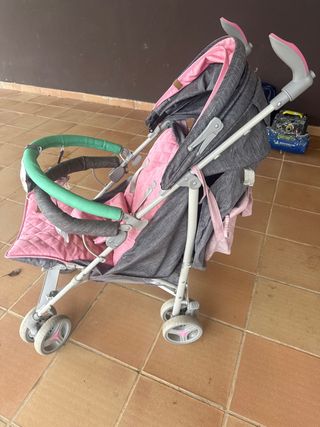 Silla de paseo bebé rosa y gris