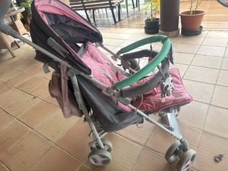 Silla de paseo bebé rosa y gris