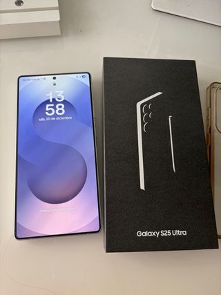 Samsung Galaxy S25 Ultra 256GB Titanium Silver