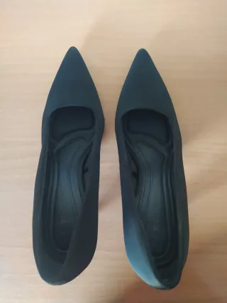 Zapatos de tacón negros talla 39