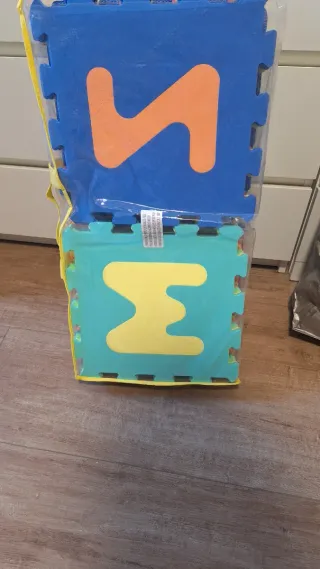 Alfombra puzzle infantil