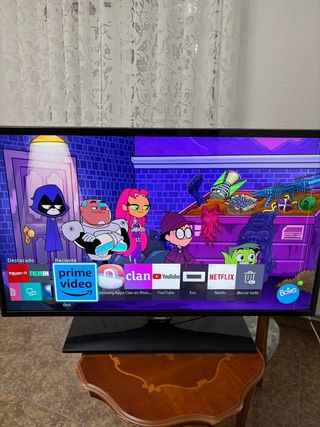 Smart TV Samsung 40 pulgadas led Full HD con raya