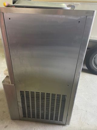 Máquina Helados Soft  Automática a 220 v