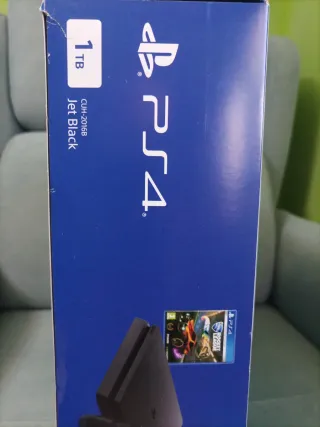 PS4 1TB Jet Black