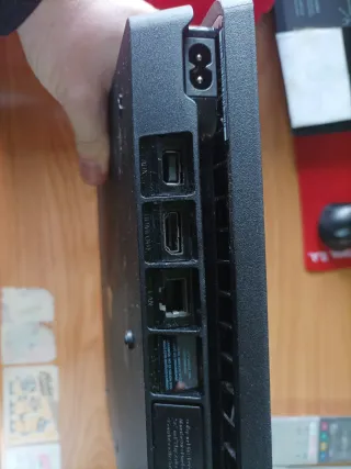 PS4 1TB Jet Black