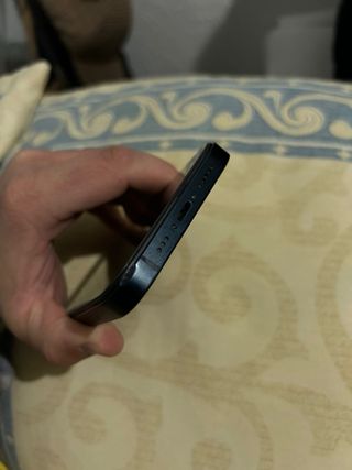 iPhone 14 128GB Negro 98 % batería