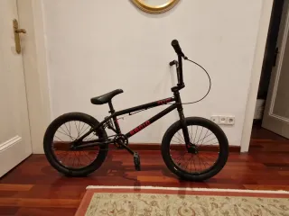 Bicicleta BMX Radio Revo niño