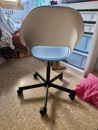 Silla de escritorio giratoria azul