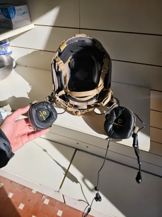 Cuffie Earmor M32 + Elmetto Emerson Fast