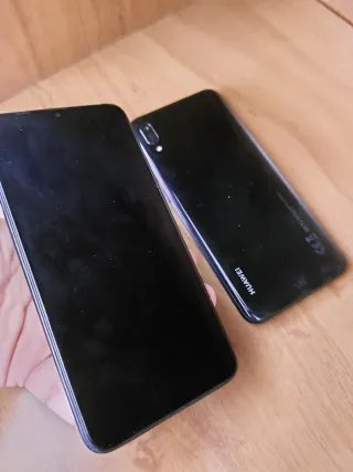 Móviles samsung y Huawei para piezas