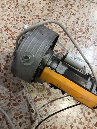 Motor puerta garaje/local se cambió por cierre