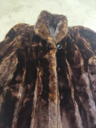Abrigo de piel natural marrón