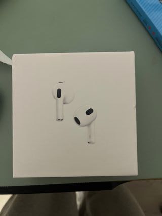 iPhone 13 mini 128GB Negro + AirPods