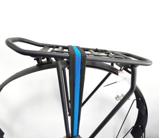 Portaequipajes y guardabarros para bicicleta 28"