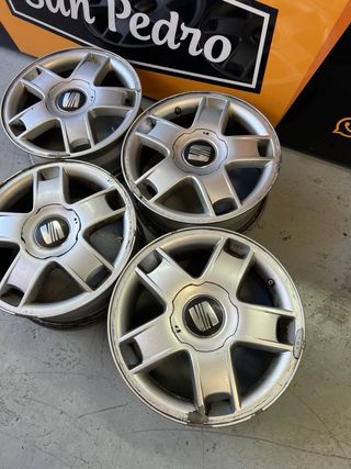 Llantas SEAT (4 unidades)