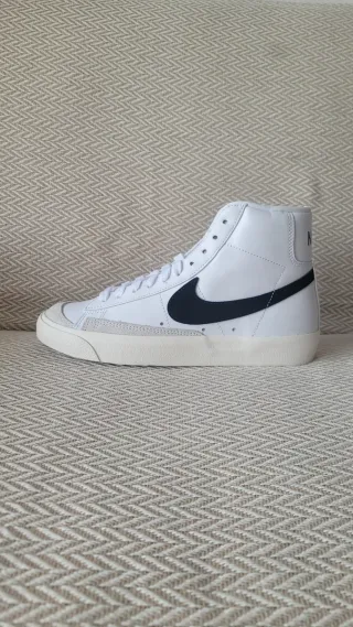 Nike Blazer Mid '77 Talla 38
