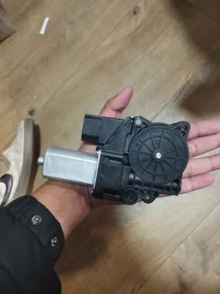 Motor Elevalunas Trasero Derecho BMW M3