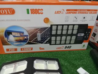 Lampione solare esterno 2000W