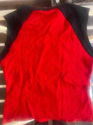 3 Camiseta Ferrari Negra y Roja