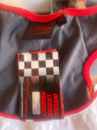 3 Camiseta Ferrari Negra y Roja