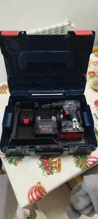 Taladro percutor Bosch GSB 18V-55