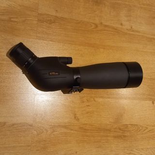 Telescopio Kite con ocular y trípode Benro
