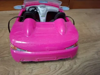 Coche rosa Barbie descapotable