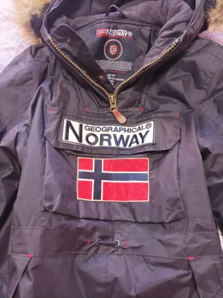 Abrigo Geographical Norway Azul Talla 14 años.