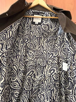 Chaqueta Burberry Talla M color caqui