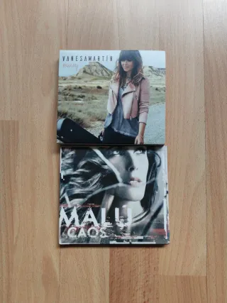 CD Vanesa Martín Munay y Malú Caos