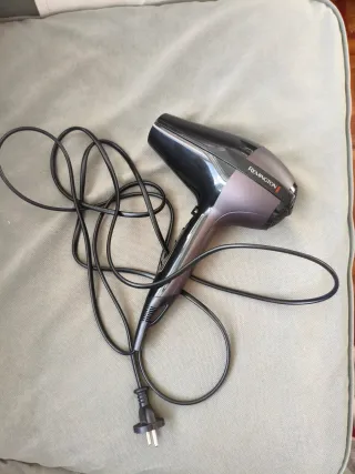 Secador de pelo Remington Negro/Gris