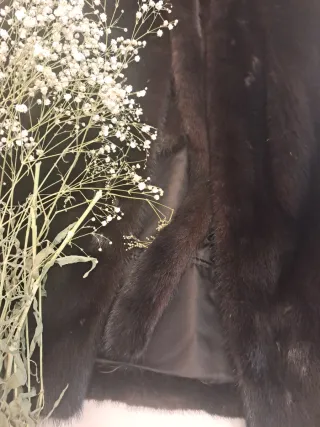 Abrigo de auténtica piel marrón. Vintage