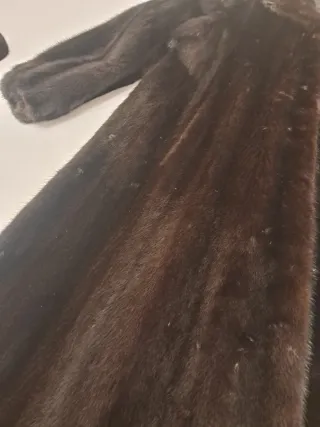Abrigo de auténtica piel marrón. Vintage