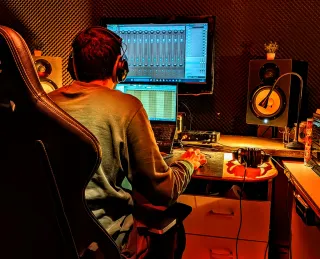 Estudio: Grabación + Productor