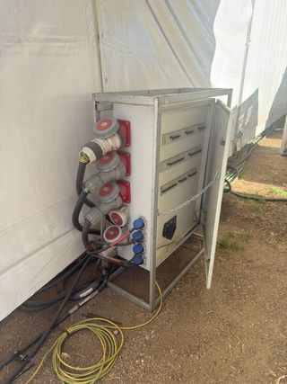 MATERIAL ELECTRICO, INSTALACIONES ELECTRICAS