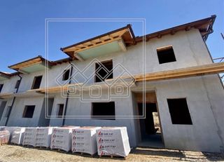 Busco socio con tereno o sin para aser duplex,casa