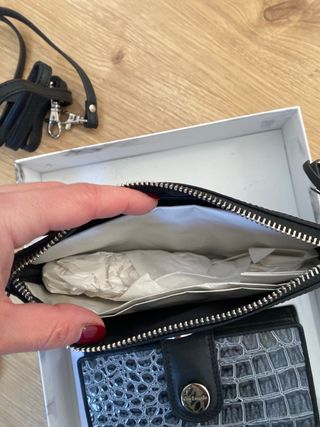 Monedero y Bolso Guy Laroche Piel Cocodrilo