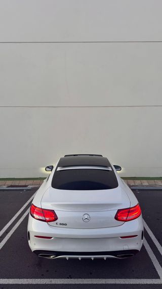 Mercedes C300 COUPE 9G-Tronic