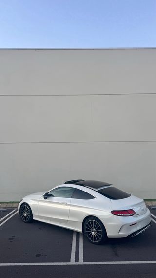 Mercedes C300 COUPE 9G-Tronic