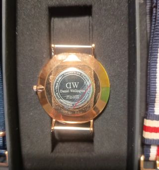 Daniel Wellington Orologio + 3 Cinturini