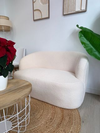 Sofá borreguito blanco 2 plazas