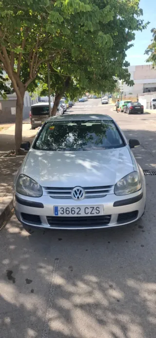 Volkswagen Golf 2005
