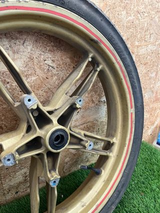 Llanta Delantera Yamaha TZR 50cc Dorada