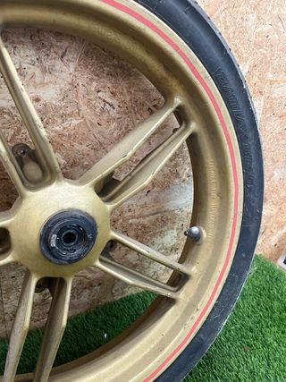 Llanta Delantera Yamaha TZR 50cc Dorada