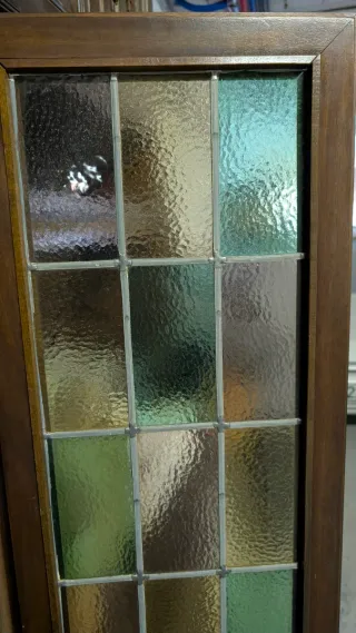 Mueble vitrina madera