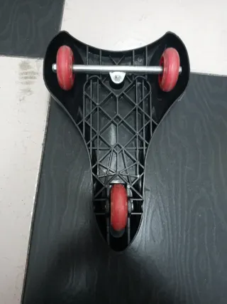 Patinete Triskate "Cola Cao"