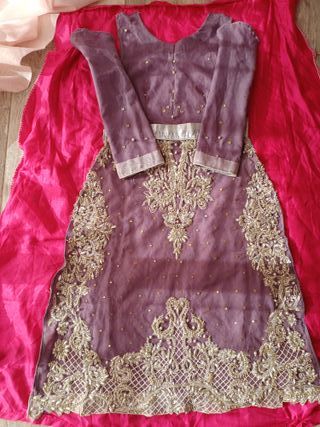 Saya bordada plata Virgen hasta 85 cm