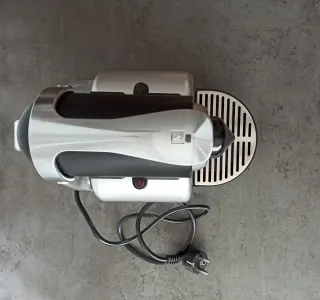 Cafetera de cápsulas Nespresso DeLonghi